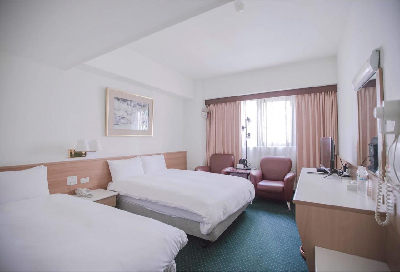 Tien Chin Hotel Тайпей Екстериор снимка