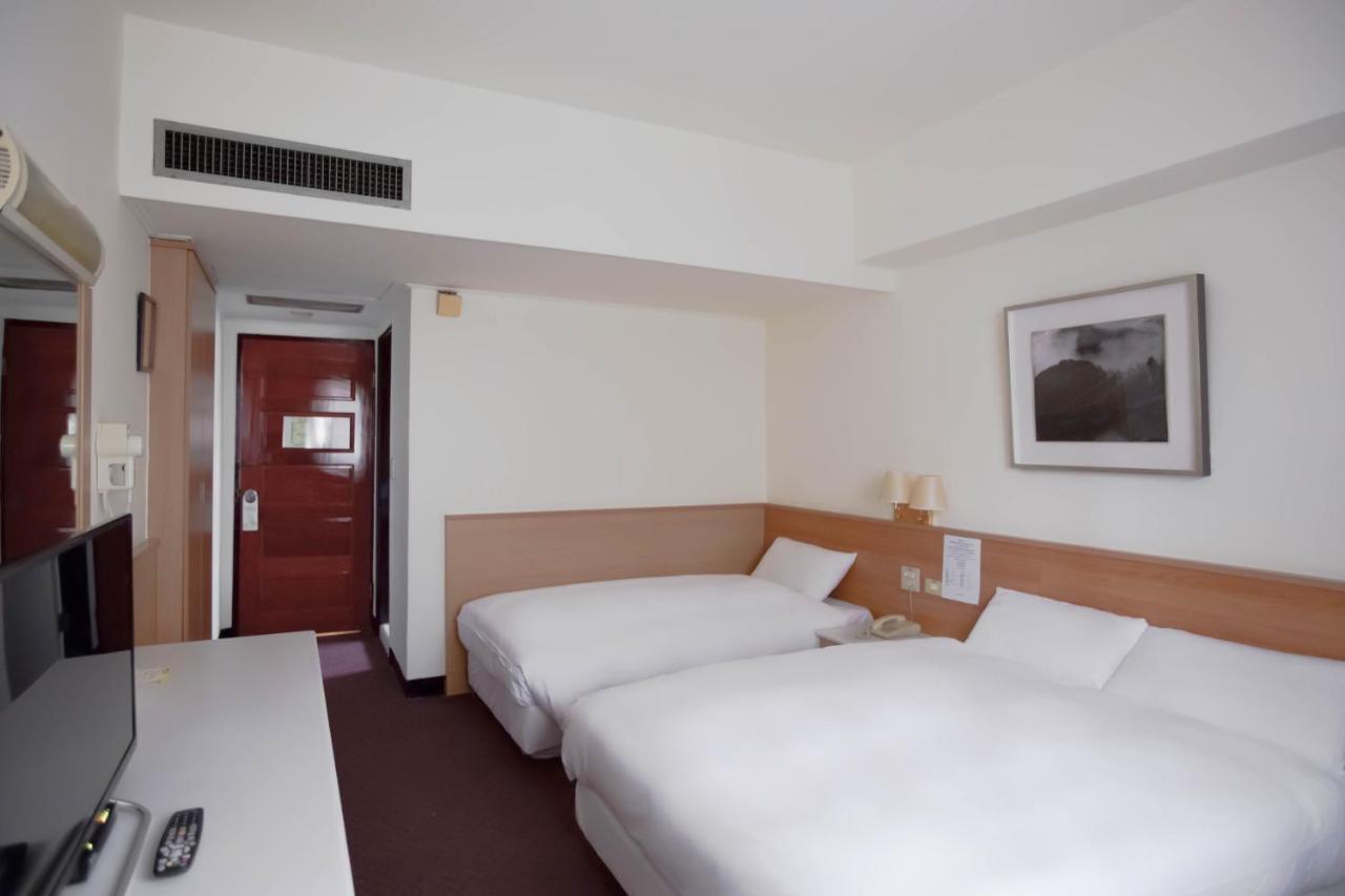 Tien Chin Hotel Тайпей Екстериор снимка